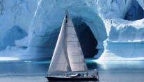 Sailing yacht Billy Budd